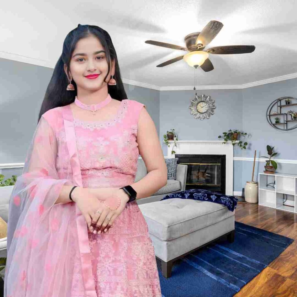 Ladhki Ki Photo Images